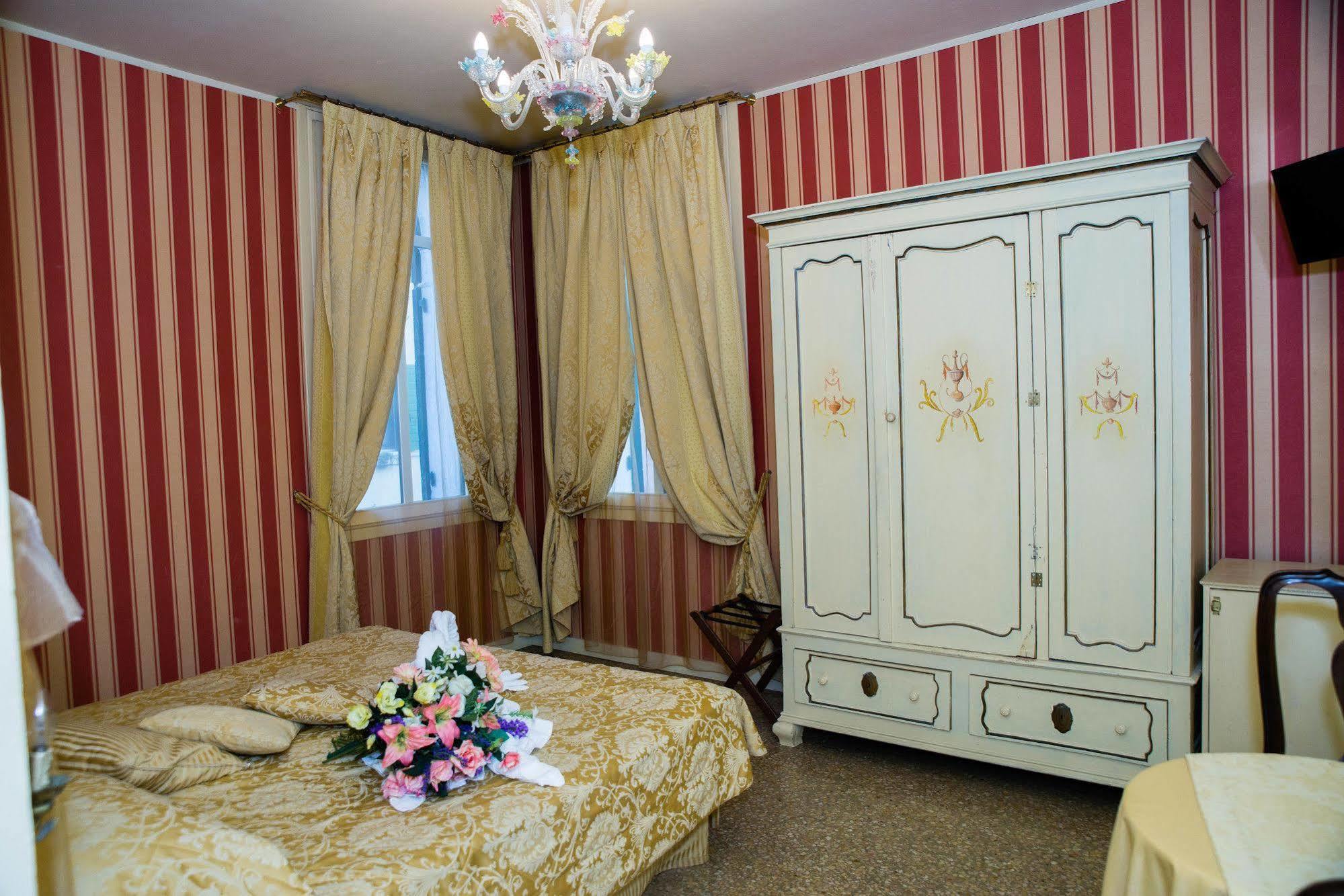 Locanda Acquavita Венеция Экстерьер фото